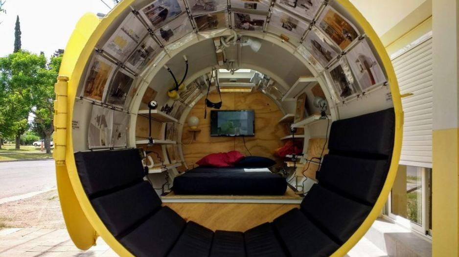 Μια δεξαμενή καυσίμων μετατράπηκε σε σπίτι