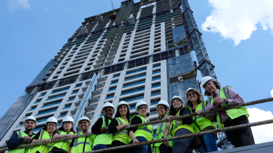 Γυναίκες οι αρχιτέκτονες του πιο ψηλού ουρανοξύστη στη Ν.Αφρική