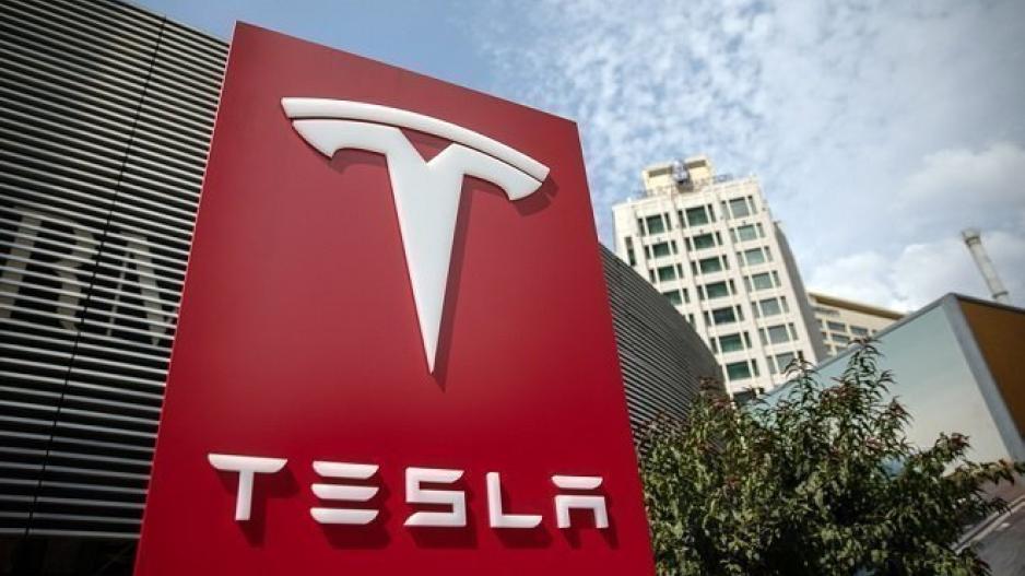 Tesla: Προετοιμάζεται για το τέλος της ανακωχής ΗΠΑ – Κίνας