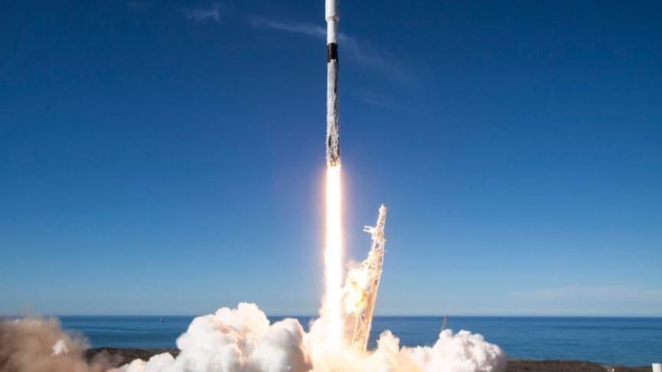 Ρεκόρ στο διάστημα για τον Elon Musk