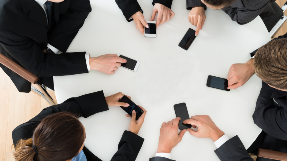 Τα Smartphones «σαμποτάρουν» την ικανότητα συγκέντρωσης μας