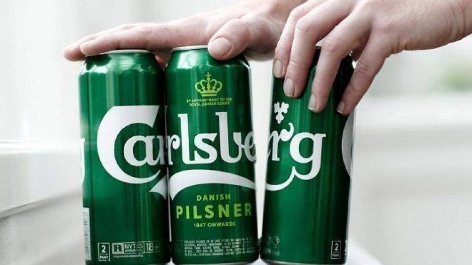 Η Carlsberg αλλάζει τον τρόπο που πουλά τις εξάδες της