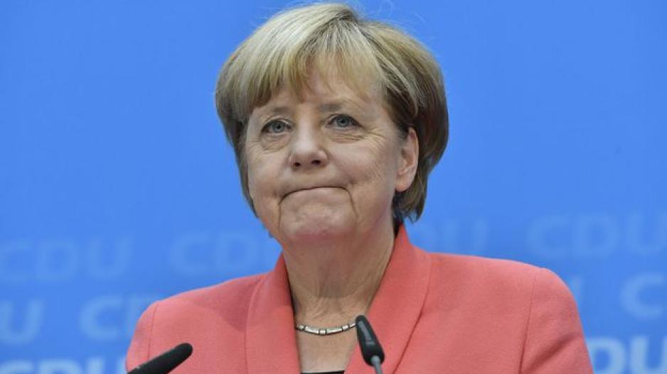 Τα θεμέλια της γερμανικής πολιτικής είναι έτοιμα να καταρρεύσουν