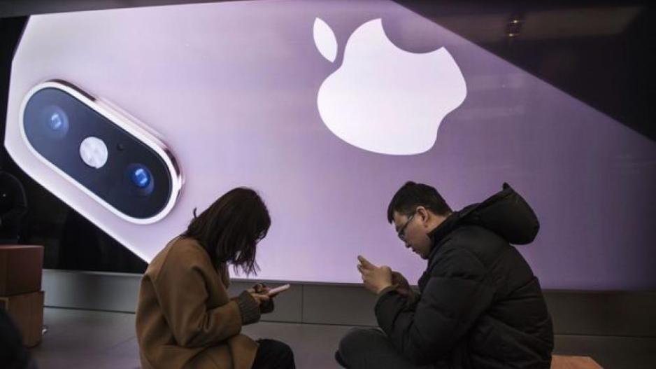 Γυρίζουν την πλάτη στα iPhone οι κινέζοι καταναλωτές