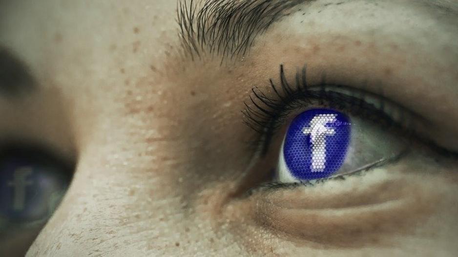 Το Facebook ανακοίνωσε πως θα αφαιρεί ψευδείς πληροφορίες που μπορεί να προκαλέσουν βία