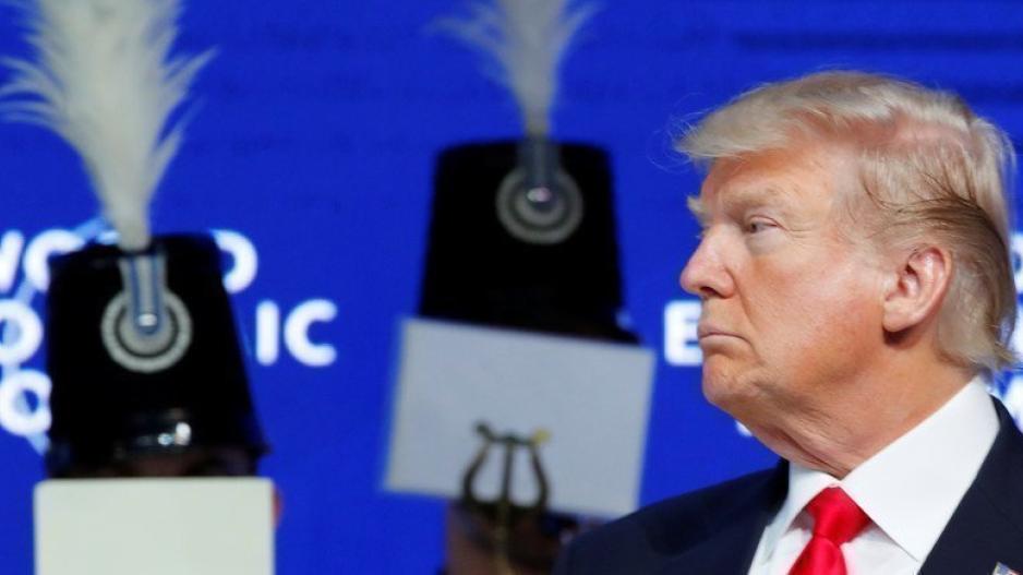 Ο Trump ακυρώνει το ταξίδι του στο Davos