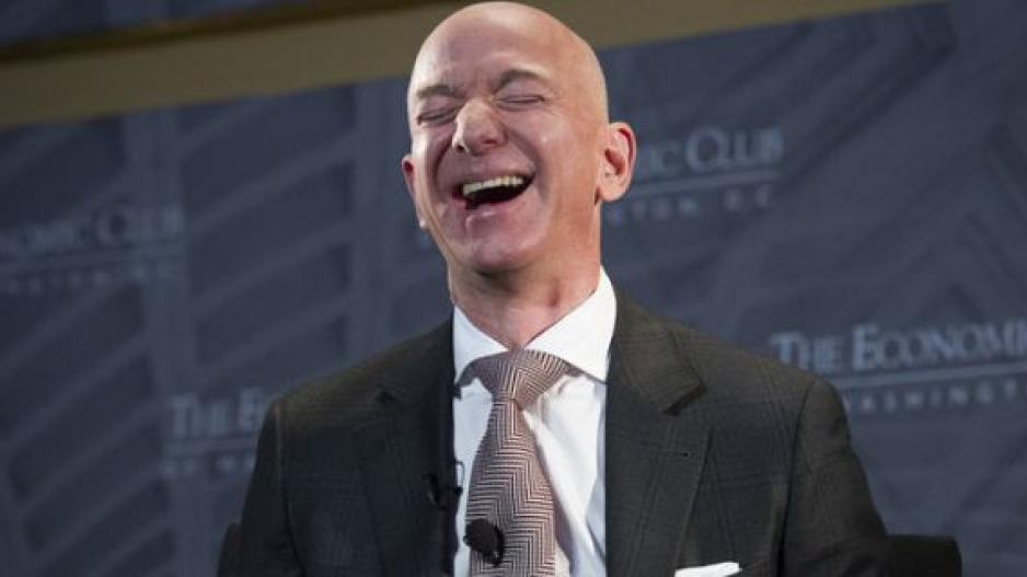 Πώς ξοδεύει την περιουσία του ο Bezos της Amazon;