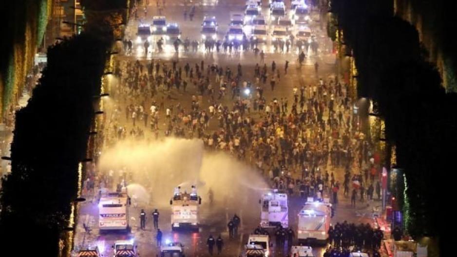 Μουντιάλ: Εκδηλώσεις χαράς αλλά και βανδαλισμοί χθες στη Γαλλία