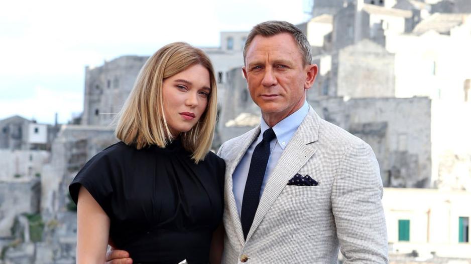 Ο James Bond πλουτίζει μικρή πόλη της Ιταλίας!