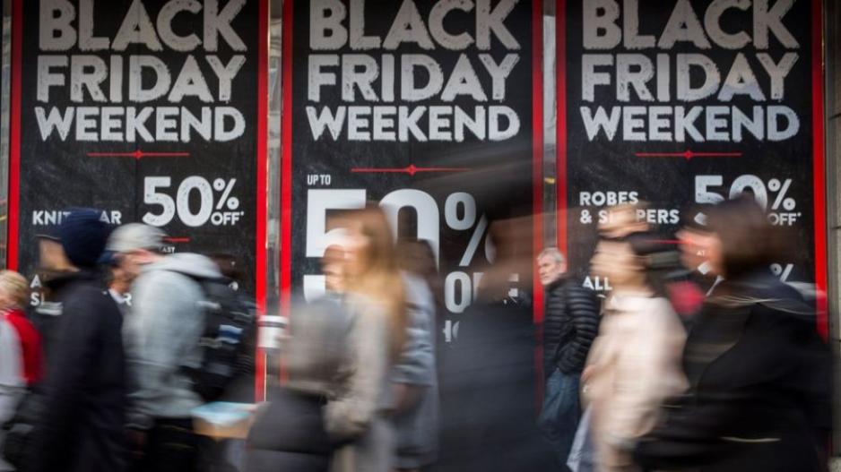 Βρετανία: Η Black Friday έχει εξελιχθεί σε πονοκέφαλο