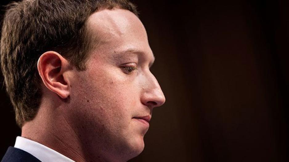 Zuckerberg: Και ο δικός του λογαριασμός στη λίστα θυμάτων