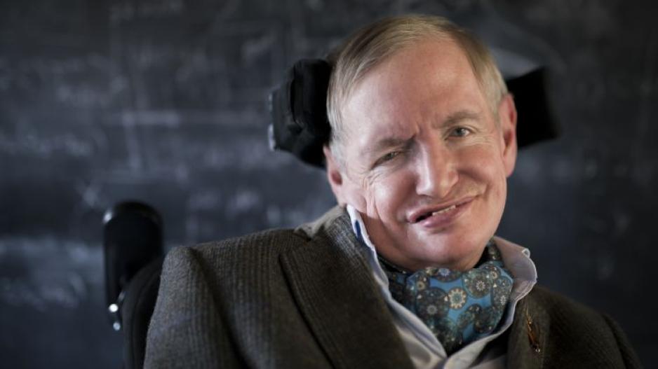 Stephen Hawking: Ένας χρόνος από το θάνατο του