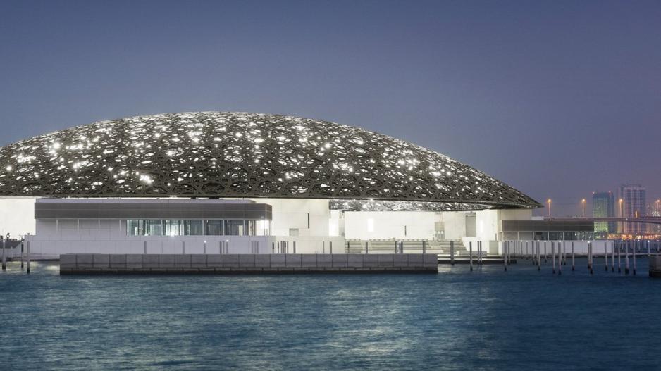 To Λούβρο έγινε franchise και πάει Abu Dhabi