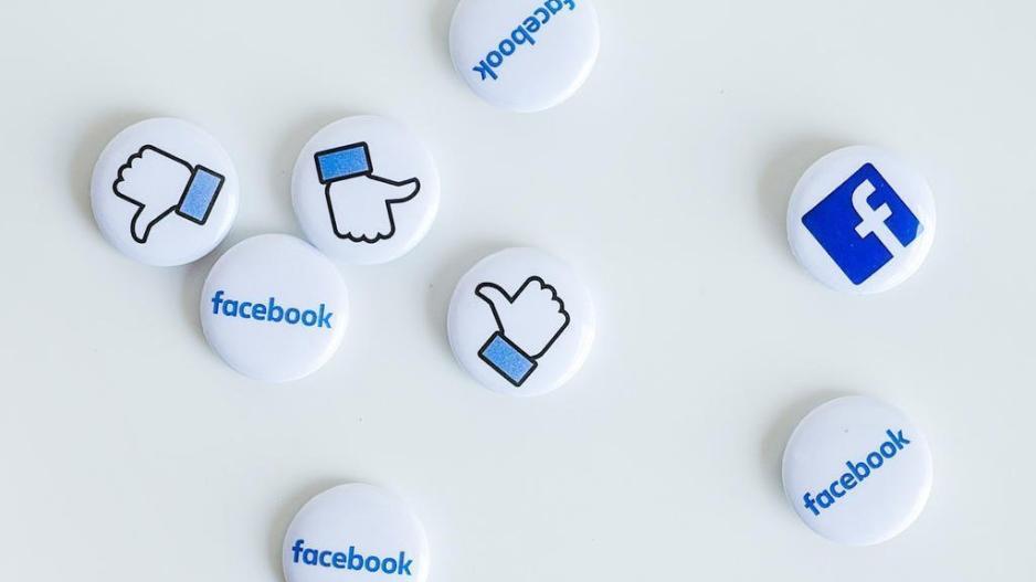 Ξεκίνησε η δοκιμαστική περίοδος για τερματισμό των Facebook likes