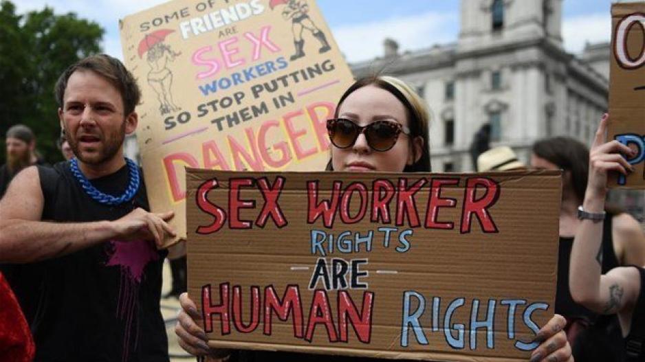 Νέα Υόρκη: Θα αποποινικοποιήσει την εργασία του σεξ;
