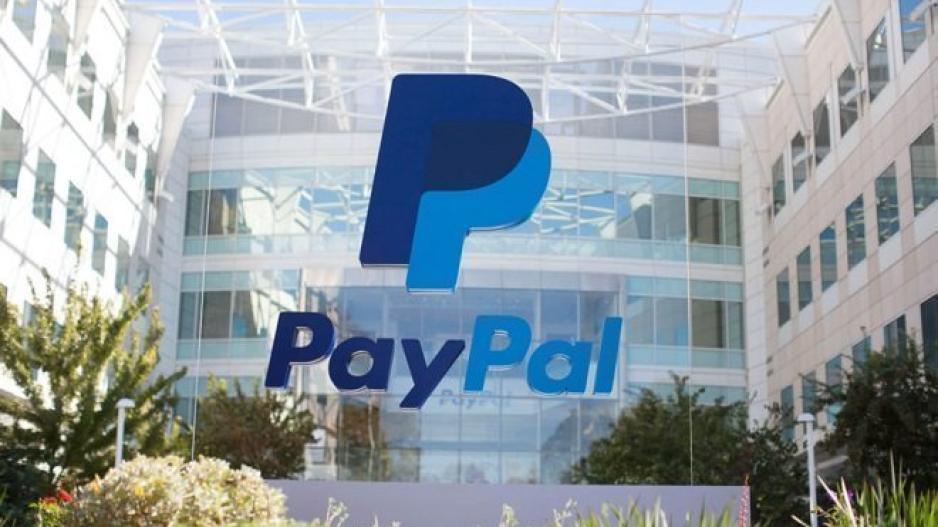 Το PayPal απείλησε να κινηθεί νομικά εναντίον πελάτισσάς του επειδή πέθανε