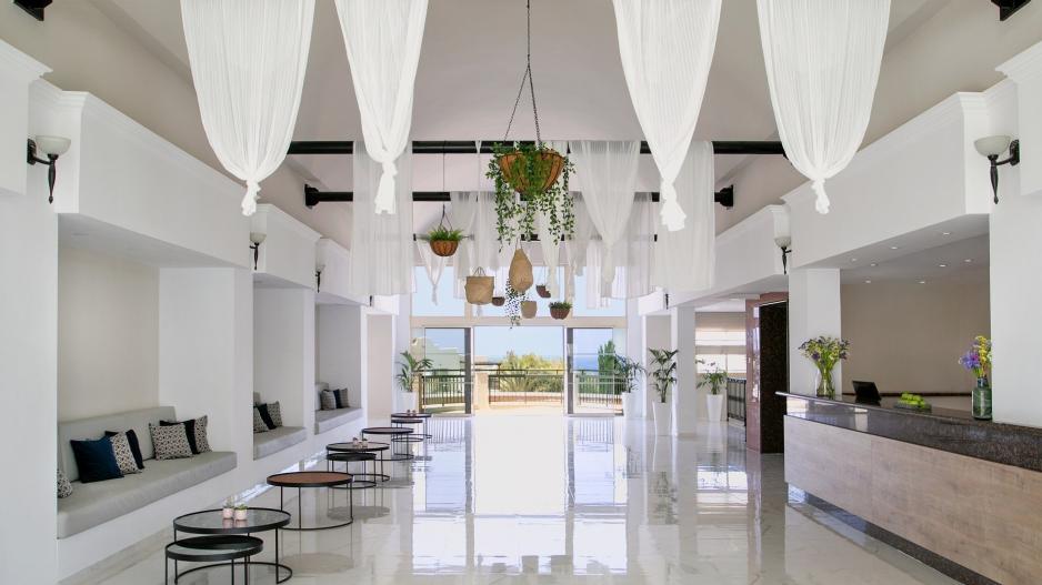 Η απόλυτη χαλάρωση στο Louis Paphos Breeze
