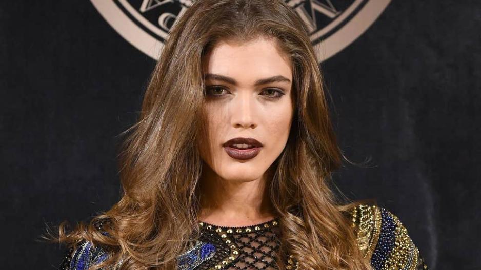 Victoria's Secret:Και τι έγινε που είπε ναι σε διεμφυλικό μοντέλο