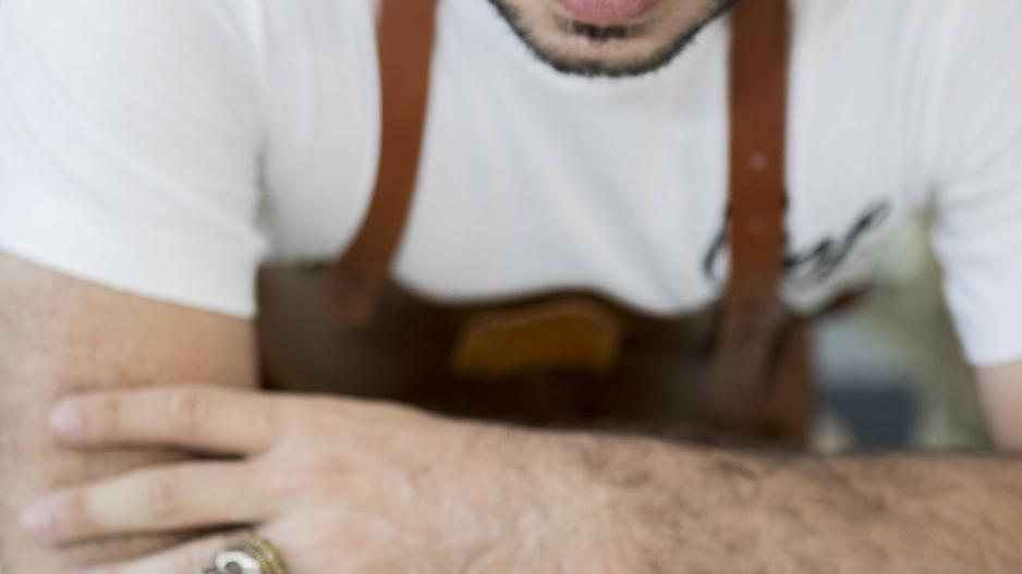 «Πώς να μιλήσει κάποιος για γαστρονομία όταν απαρνιέται τις ρίζες του;»