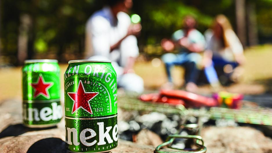 Το κόκκινο αστέρι της Heineken αποκτά τη θέση που του αξίζει